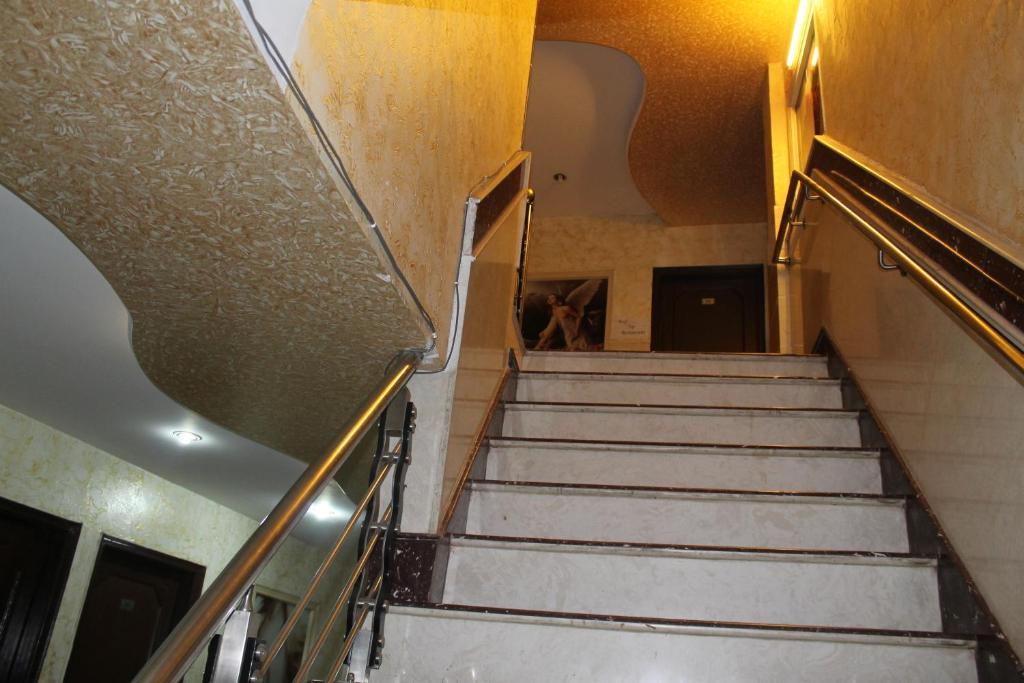 Hotel Hridey Inn Nowe Delhi Zewnętrze zdjęcie